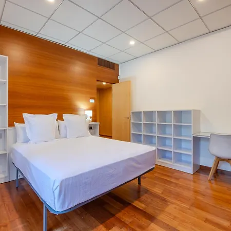 Flateli Palau 2 *